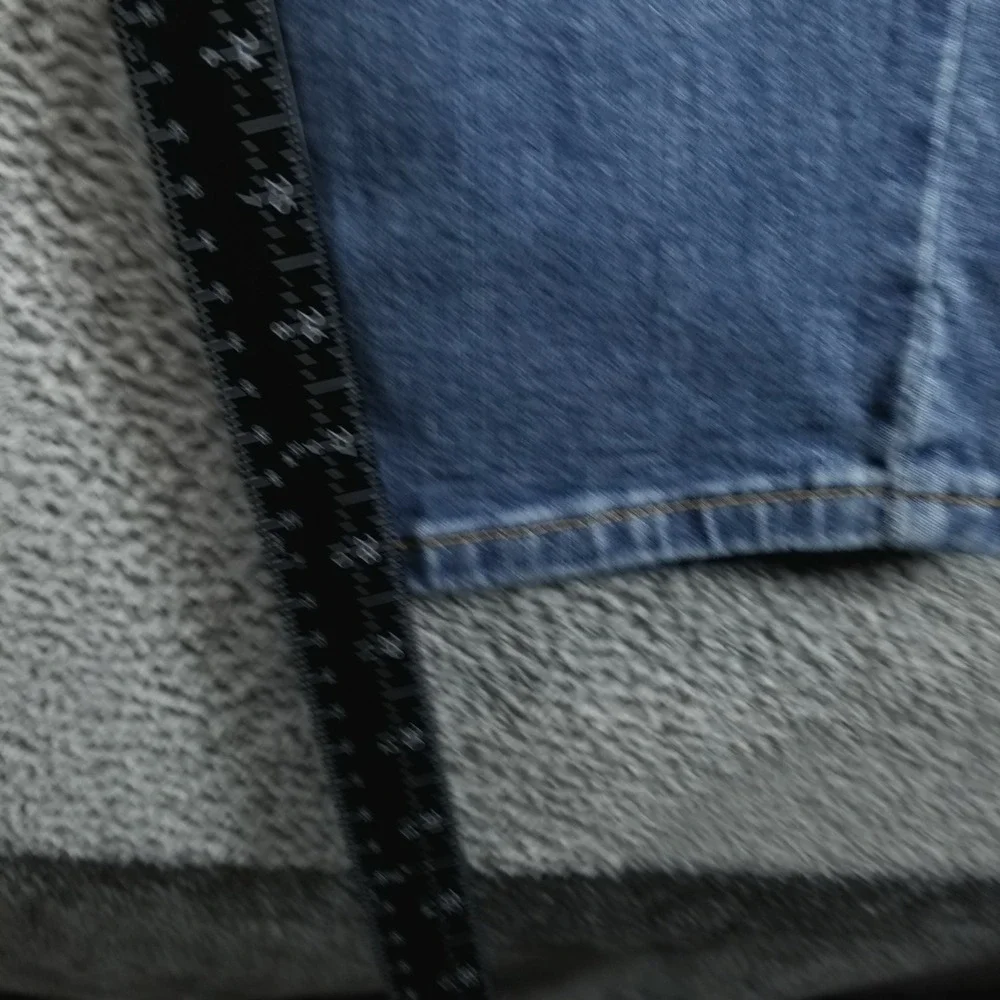 Levis before purchasing